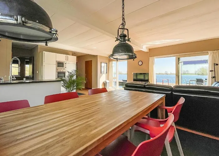 Gorgeous Ship In With View 船屋 4*